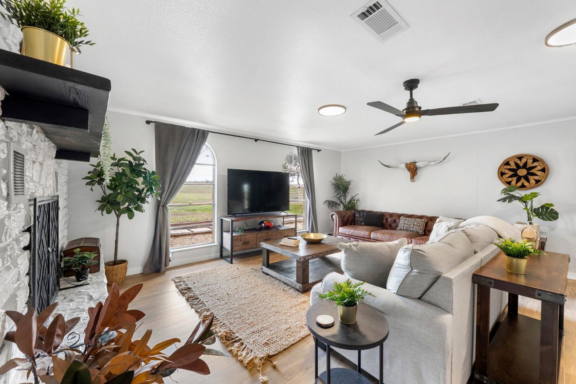 Villa Farm Retreat With Jacuzzi, Fire Pit, Mini Goats, Mini Ponies And Mini Cows San Marcos Zimmer foto