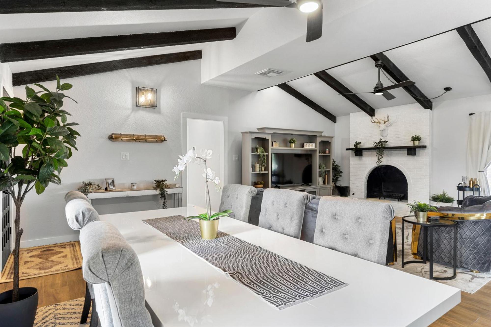 Villa Farm Retreat With Jacuzzi, Fire Pit, Mini Goats, Mini Ponies And Mini Cows San Marcos Zimmer foto